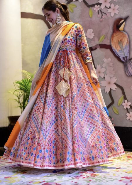 indian-suits-for-women-suits-traditional-dress